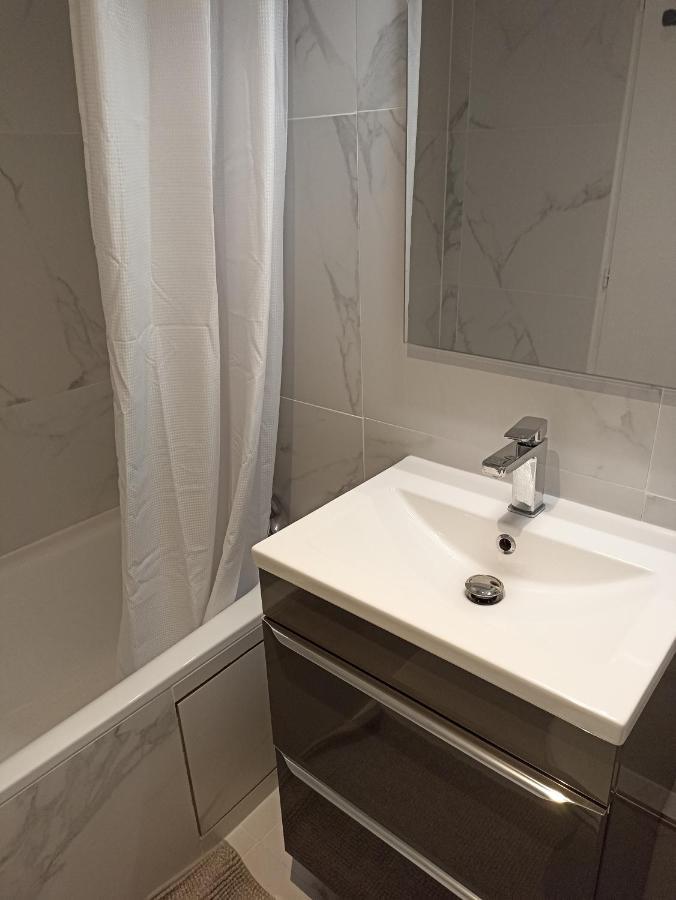 Agreable Appartement 4 Personnes Cauterets Exterior foto