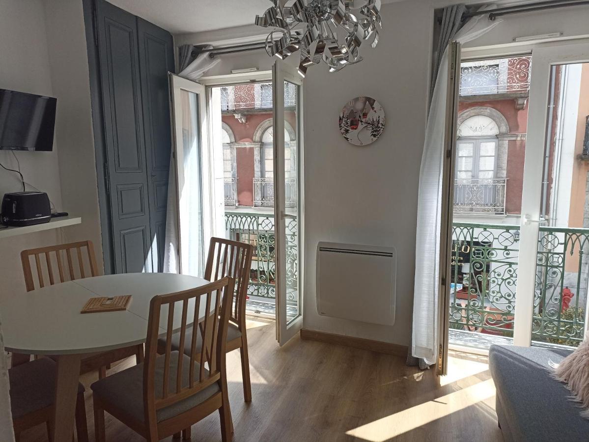 Agreable Appartement 4 Personnes Cauterets Exterior foto